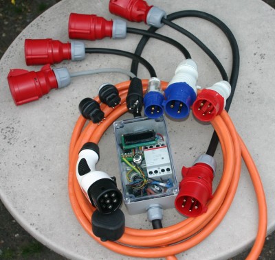 Mobiele occasionele lader met vaste kabel